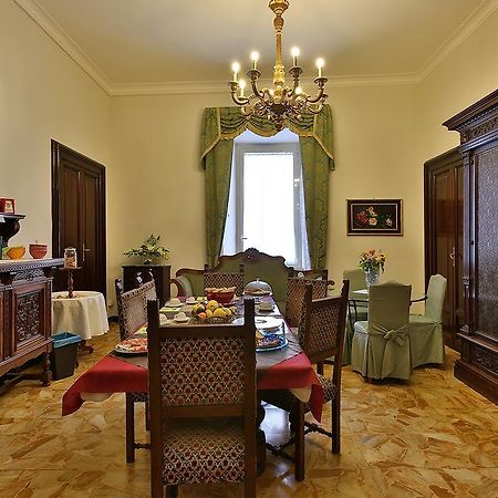 شيفيتافيكْيا Alibrandi Palace المظهر الخارجي الصورة