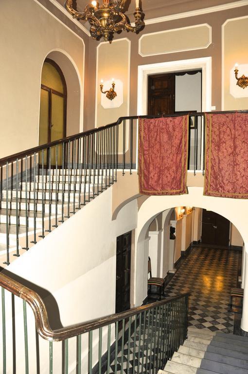 شيفيتافيكْيا Alibrandi Palace المظهر الخارجي الصورة