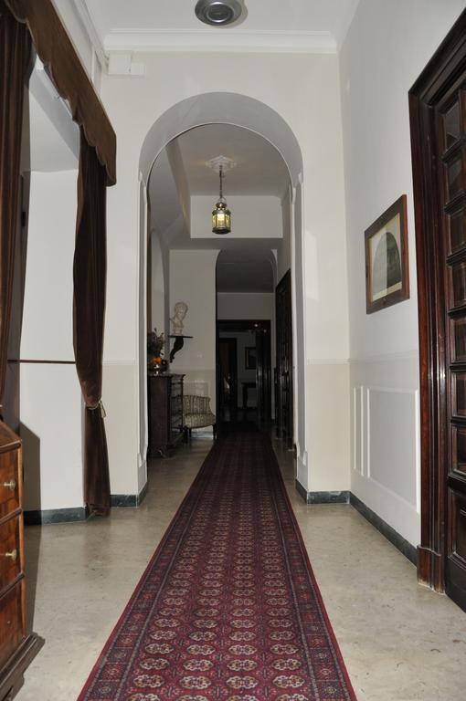 شيفيتافيكْيا Alibrandi Palace المظهر الخارجي الصورة