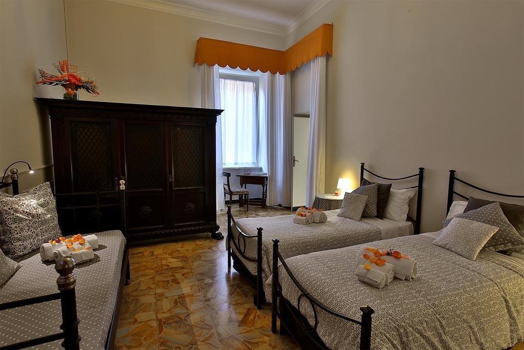 شيفيتافيكْيا Alibrandi Palace المظهر الخارجي الصورة
