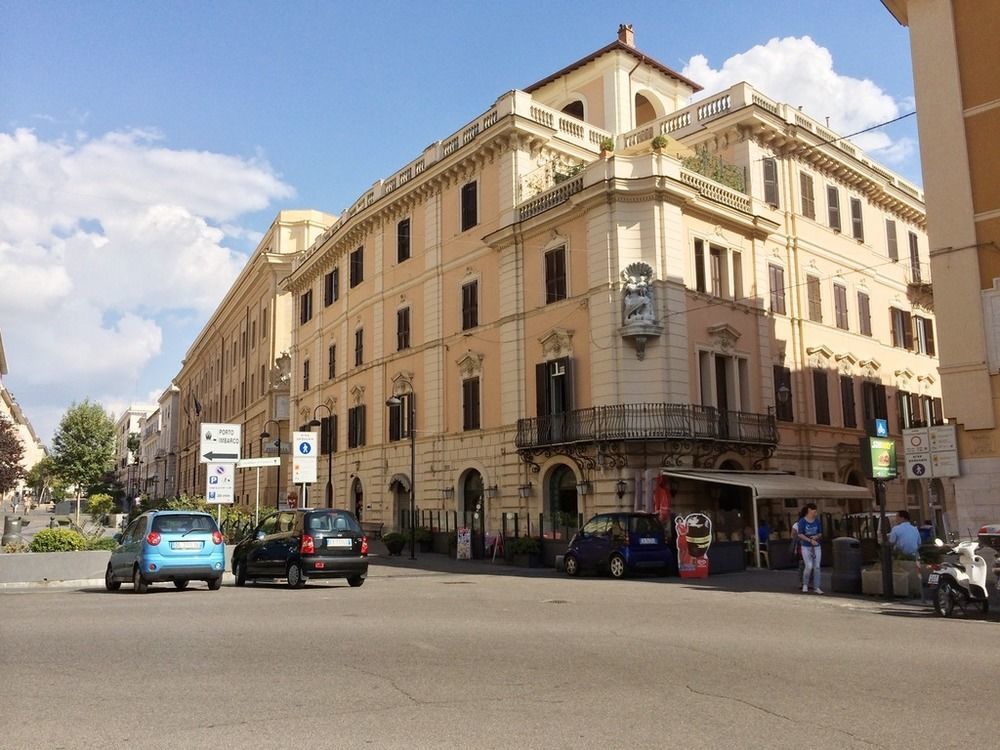 شيفيتافيكْيا Alibrandi Palace المظهر الخارجي الصورة
