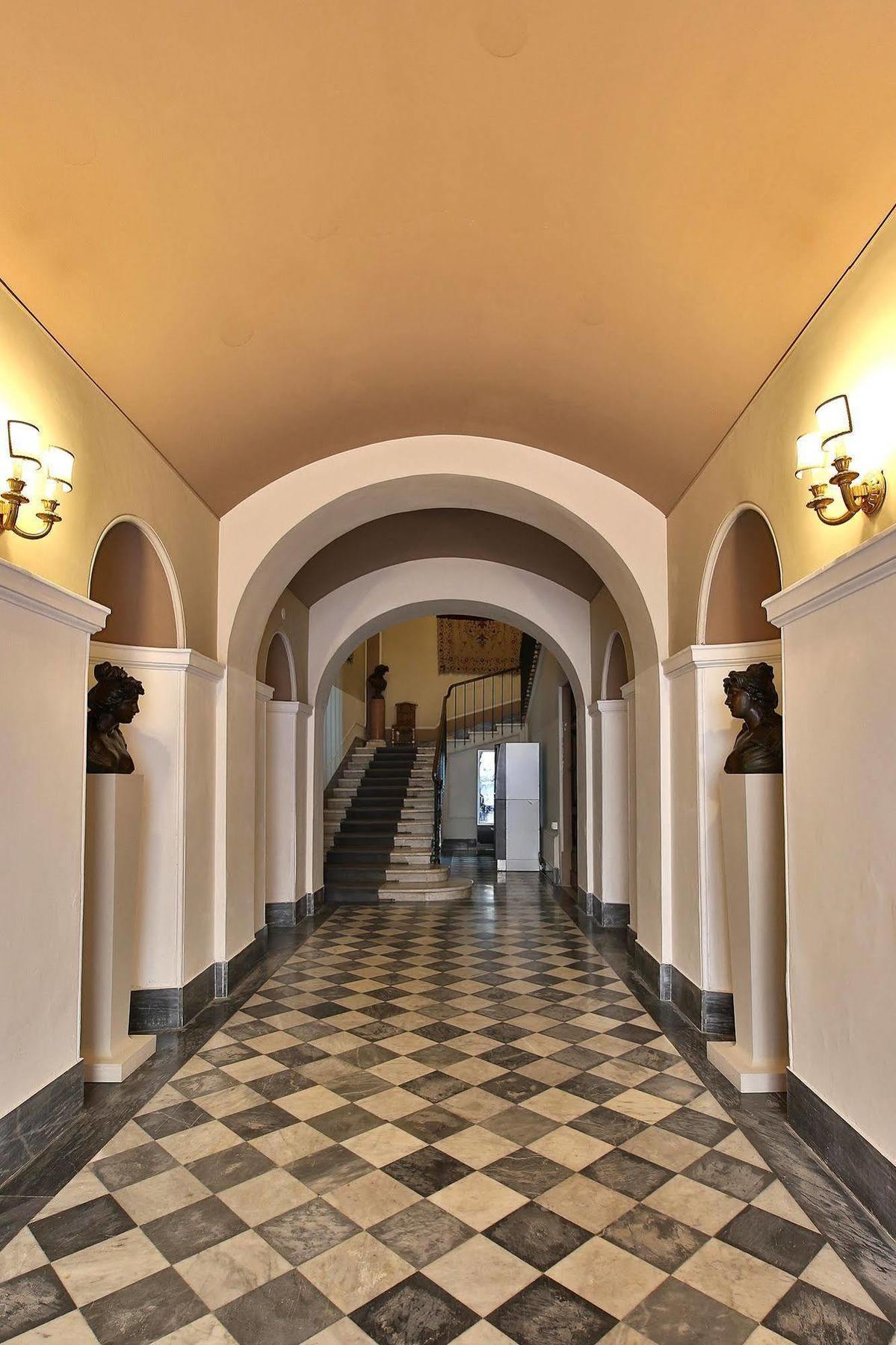 شيفيتافيكْيا Alibrandi Palace المظهر الخارجي الصورة